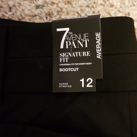 NY&Co 7th Avenue pant, signature fit, size 12 - Picture 2 of 2